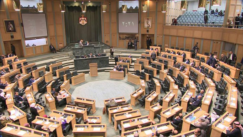 مجلس النواب يحيل ملف  الملكية الأردنية إلى مكافحة الفساد بـ52 صوتاً 