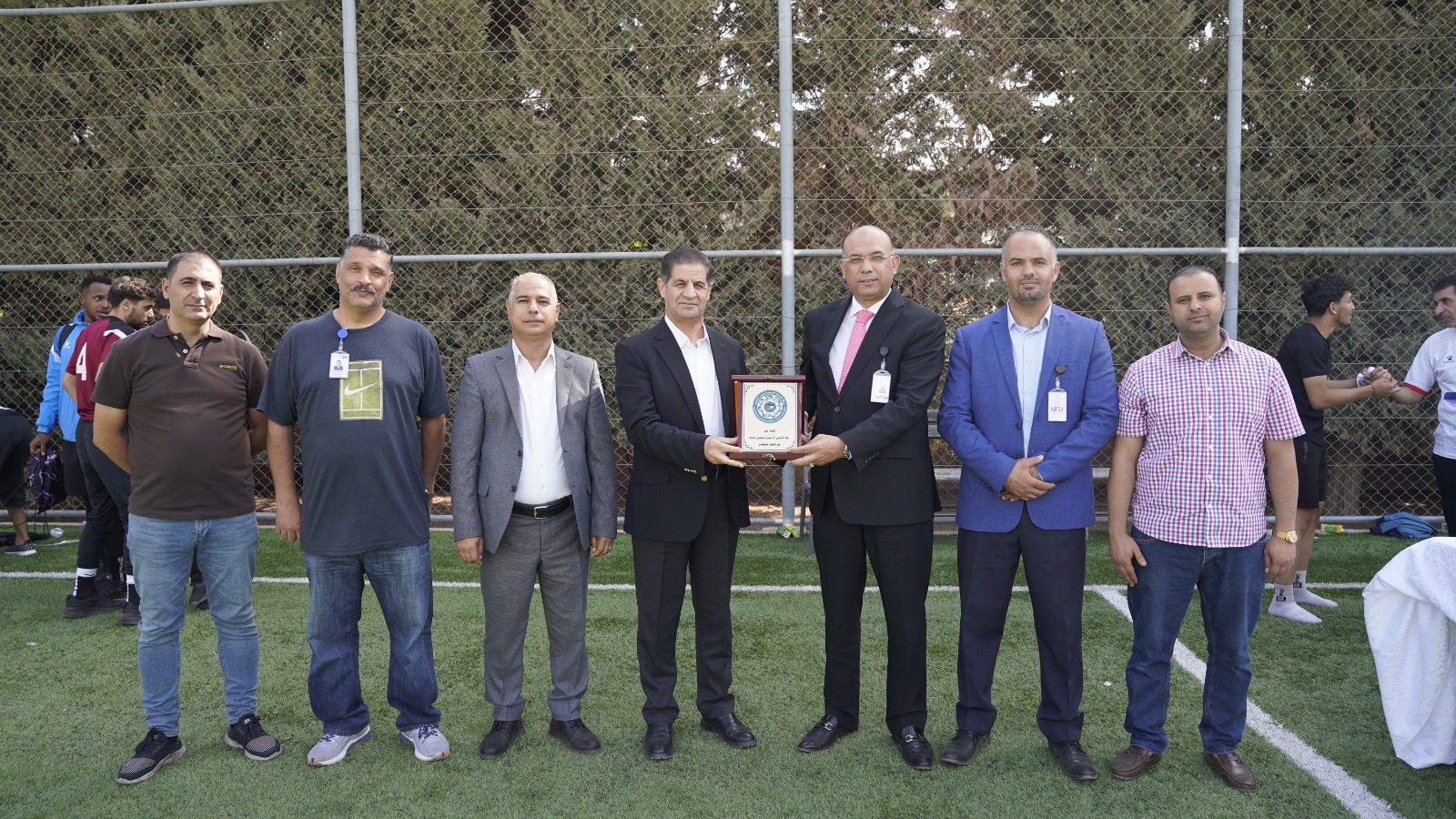 جامعة الشرق الأوسط تنظم يومًا رياضيًا بمشاركة نجوم الكرة الأردنية