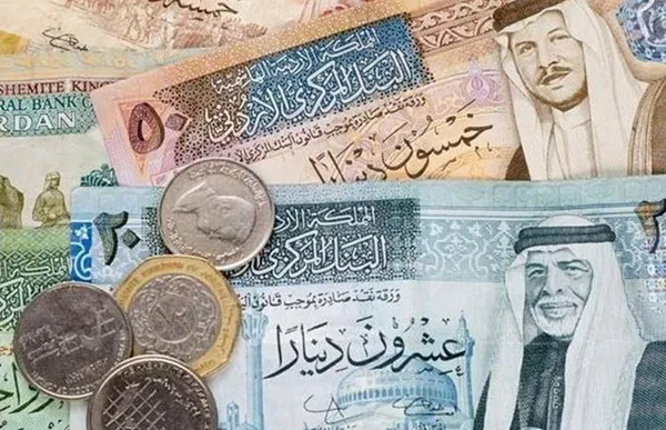 بعد معاناة وتأخير ..  صرف رواتب معلمي الإضافي المسائي اليوم