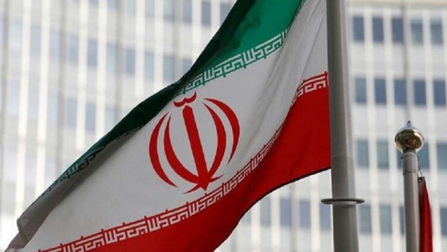مسؤول إيراني: طهران طلبت من واشنطن الإفراج عن 10 مليارات دولار مجمدة لإثبات حسن النية