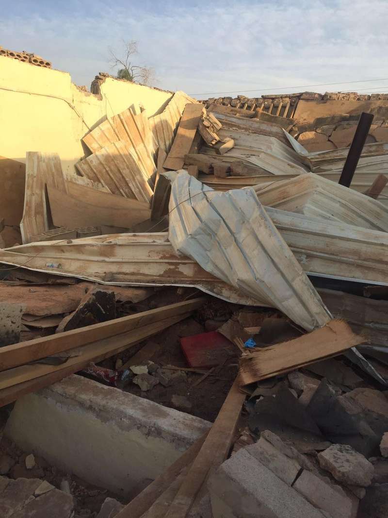 وفاة طفل وإصابة مقيم في انهيار سقف منزل في حائل