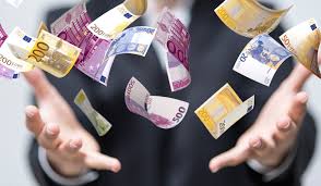 كيف أحسب تحويل العملات؟