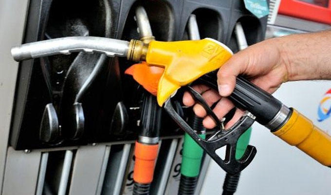 الشوبكي: الحكومة خفضت اسعار المحروقات بنسب غير حقيقية  .. ويجب ان تخفض بنسب اكبر 