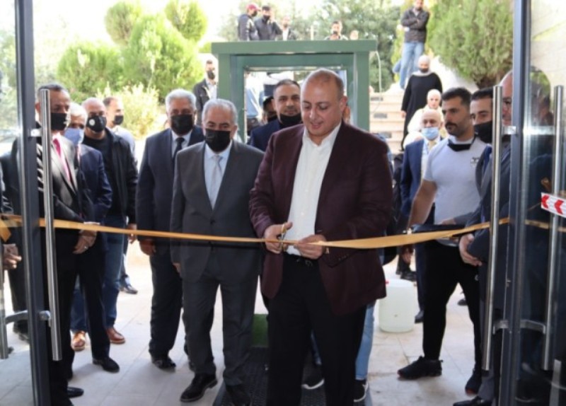 الحوراني يفتتح مركز اللياقة الجديد بمجمع الارينا في عمان الاهلية  ..  صور