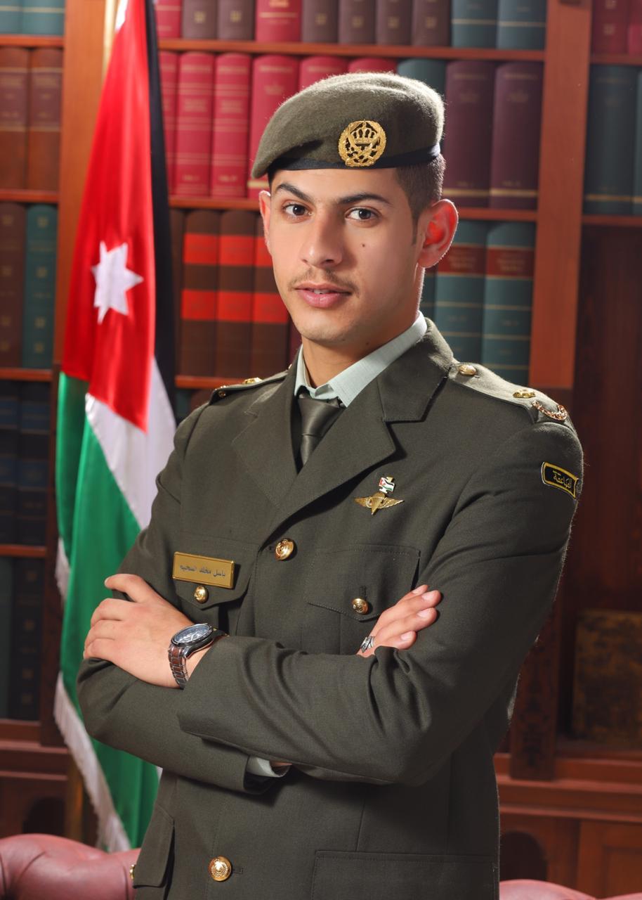 الملازم باسل مخلد عواد السحيم  .. مبارك التخرج 