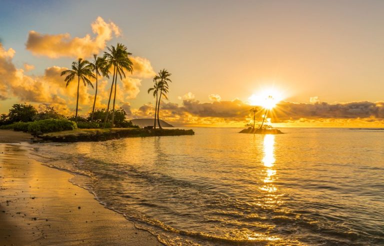 بالصور  ..  أهم الأسباب التي تدفعك للسفر إلى هاواي