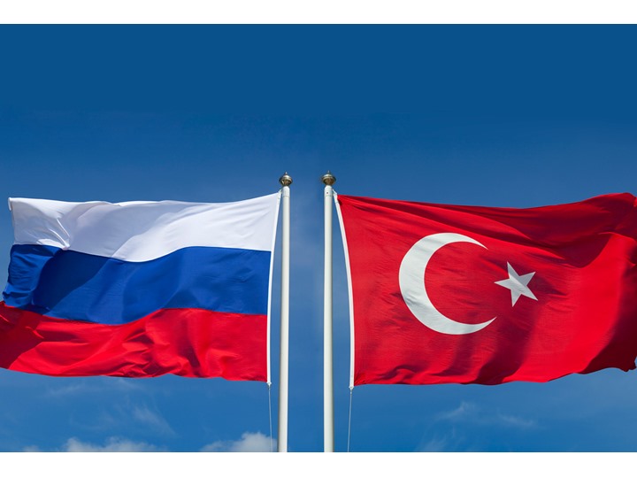 تركيا وروسيا بين الهدوء الدبلوماسي وتوقعات المعركة  