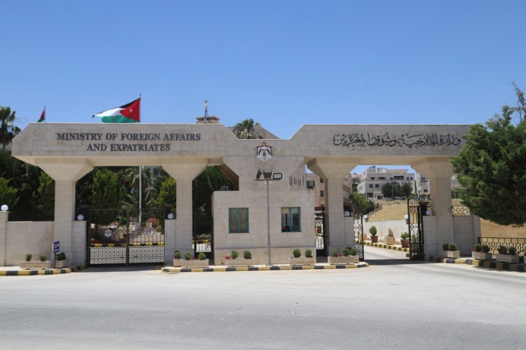 الأردن يحذر من المساس بالقدس والمقدسيين ومن تبعات ما تقوم به شرطة الإحتلال 