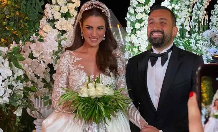 نبأ صادم يفسد فرحة الفنانة درة بالزواج