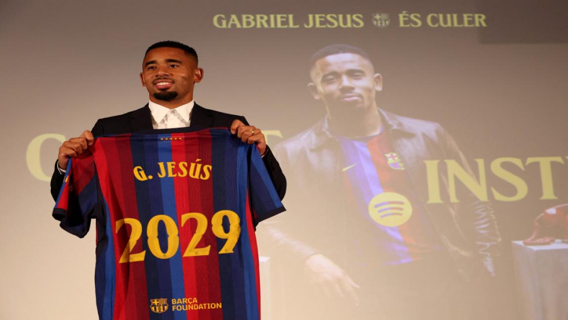 برشلونة يتعاقد مع المهاجم البرازيلي غابريال جيزوس حتى عام 2029
