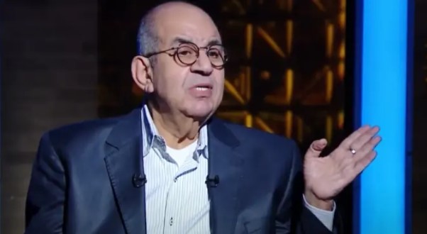 دعا الرجال للعزوف عن الزواج ..  دعوات لمحاكمة فنان مصري!