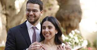 منح الشريفة فرح الليهمق لقب أميرة