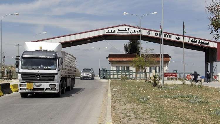  قافلة إماراتية تعبر حدود نصيب دعما للتجارة بين الأردن وسوريا  .. "تفاصيل"
