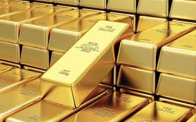الذهب يهوي مع صعود الدولار