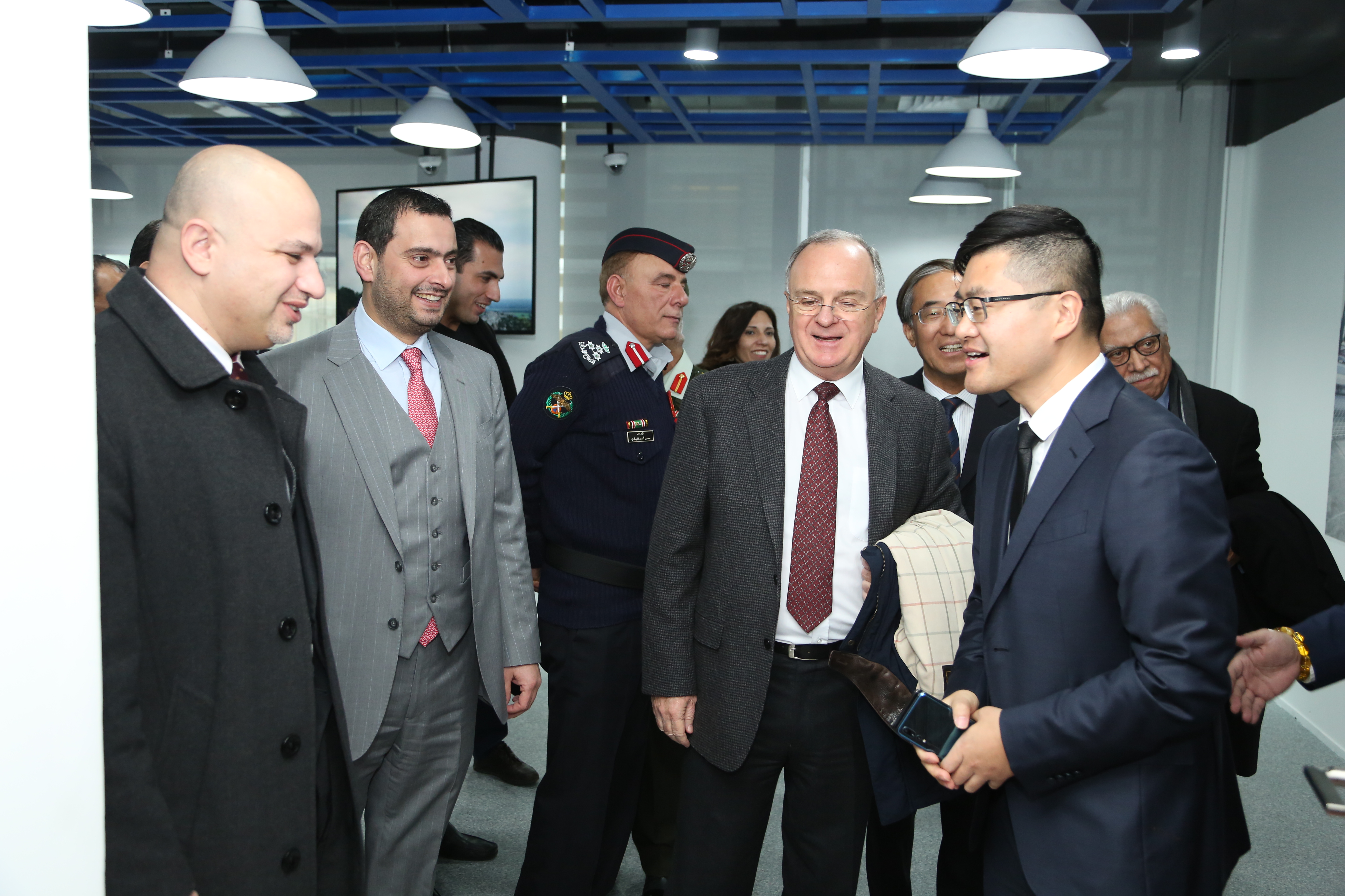 بداية جديدة لــ Huawei في 2019