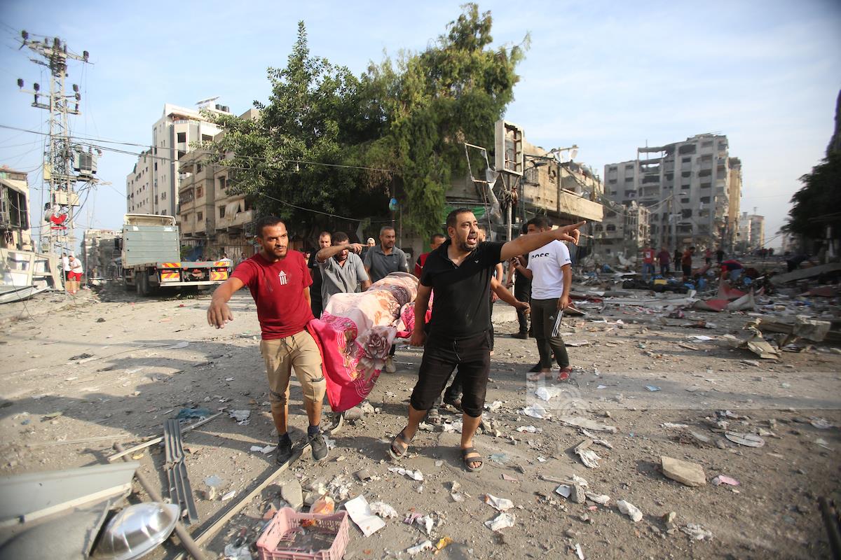 شهيدان وأربع مصابين في قصف مسيّرة للاحتلال تجمعا للمواطنين بحي الشيخ رضوان