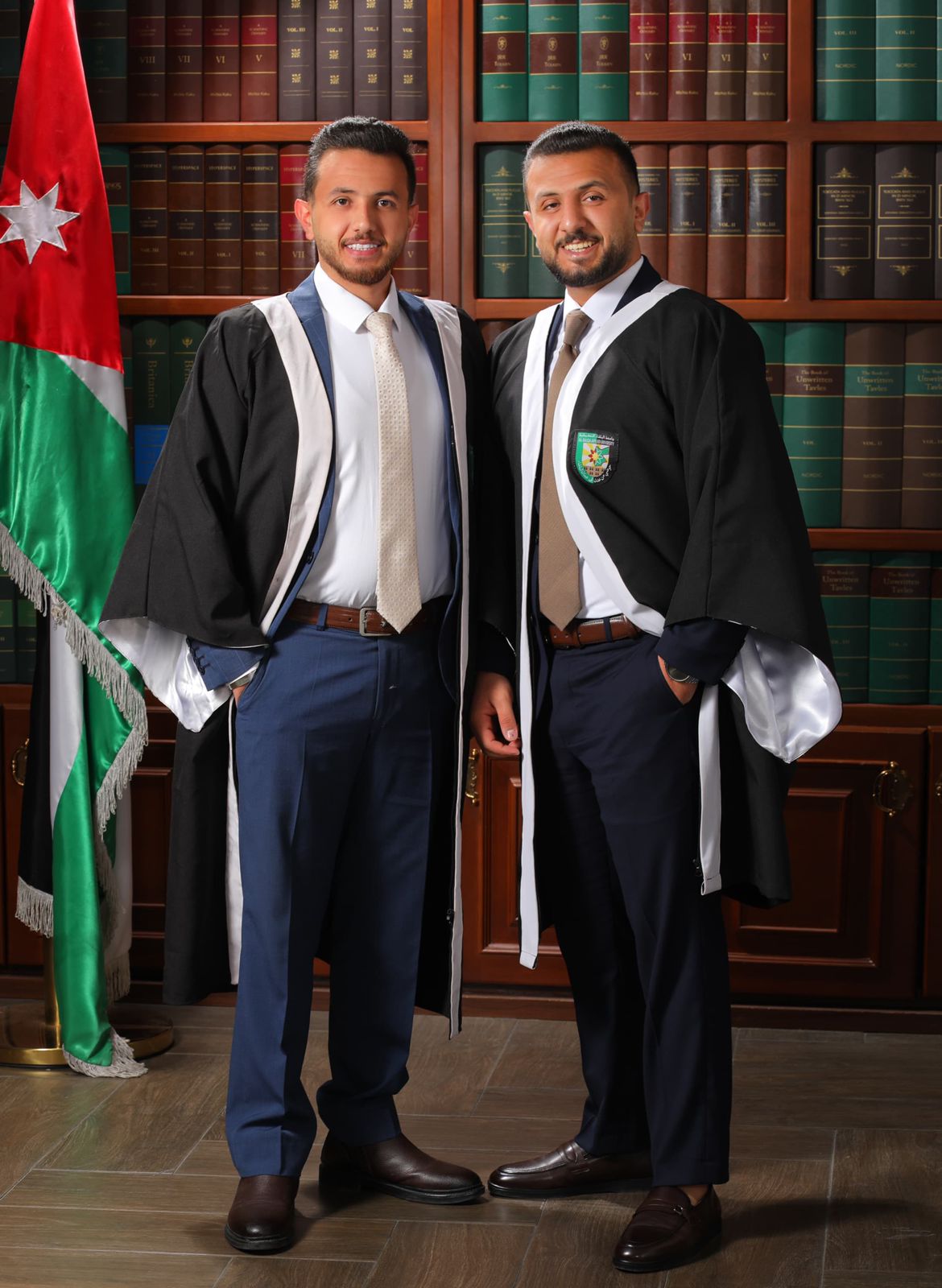 ثابت ومحمد نذير السعايدة ..  مبارك التخرج