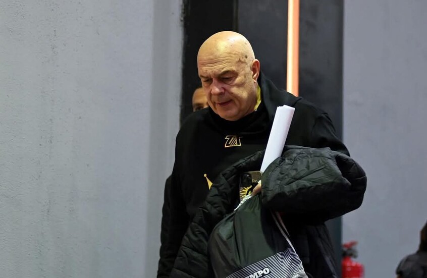 الزمالك يبلغ غروس بقرار رحيله وقيمة الشرط الجزائي بعقده