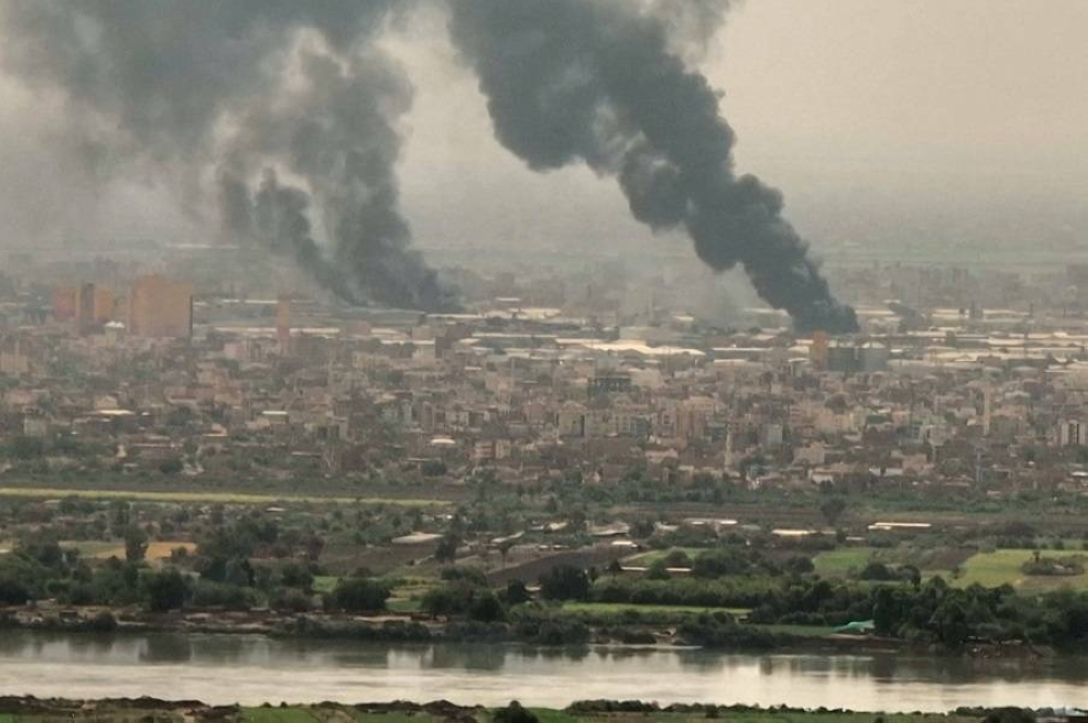 المعارك متواصلة في العاصمة السودانية ودارفور رغم الهدنة