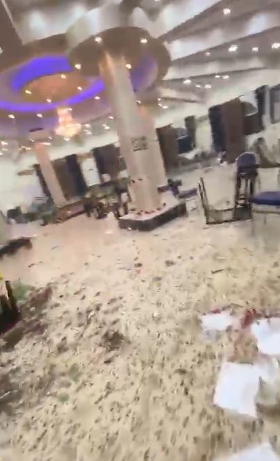 بالفيديو ..  شغب وفوضى عقب إعلان مرشح إجماع عشيرة بني هاني لرئاسة البلدية في إربد  