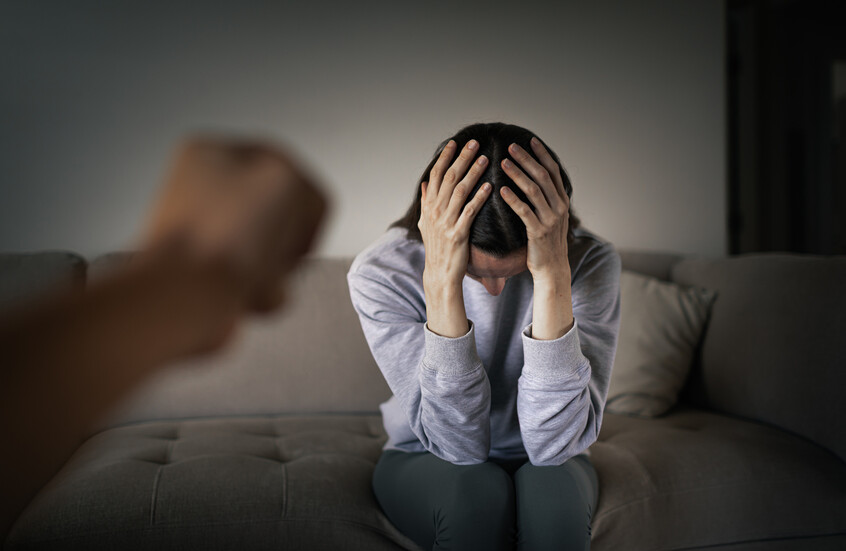 العنف ضد النساء "جائحة خفية" ترافق تفشي الأمراض!