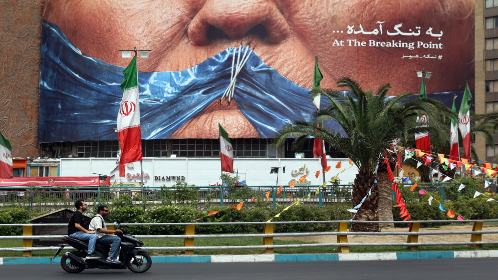 رئيس وزراء قطر في طهران ..  وساطة متجددة لإحياء المفاوضات مع واشنطن