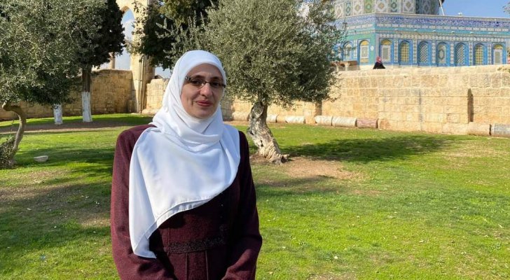 الحلواني لجنود الاحتلال الاسرائيلي لحظة اعتقالها: "عندي امتحان برجعلك بعد ساعتين" 