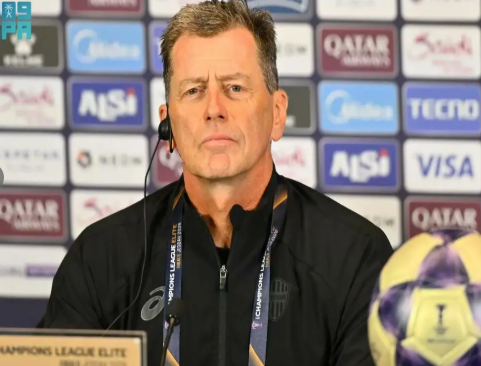 سكيبه مدرب فيسيل كوبي: الأهلي أفضل ناد في آسيا