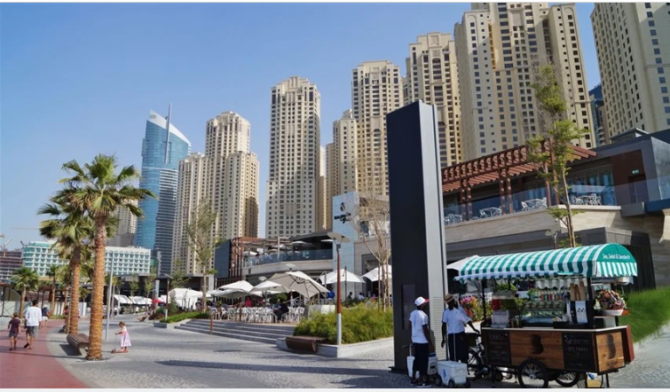 في سباق المدن العالمية ..  دبي تراهن على 20 دقيقة لتغيير الحياة اليومية