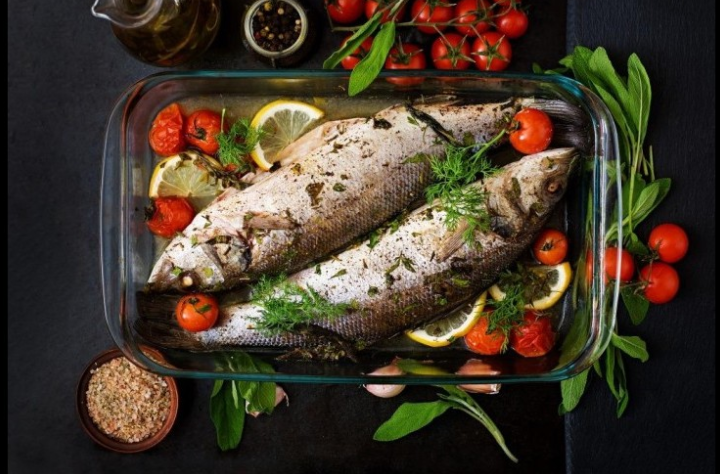 سمك مشوي بالفرن