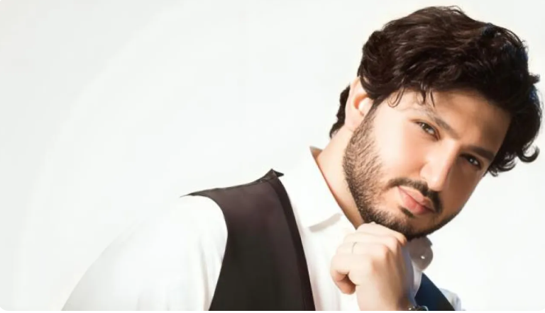 محمد فضل شاكر ينشر أول صور لنجله «فضل»