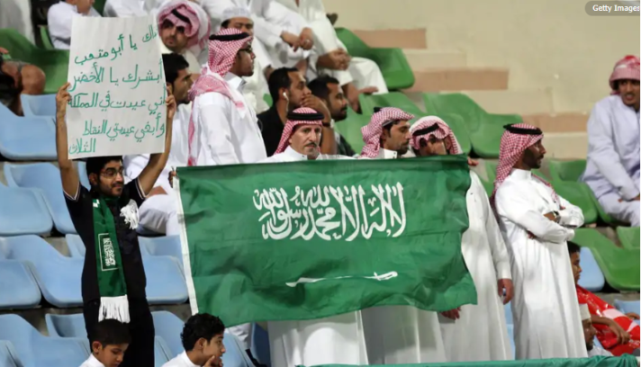 جماهير المنتخب السعودي تخطف الأنظار قبل معركة أوروجواي ..  ماذا حدث؟