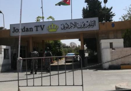 التلفزيون الأردني يعتذر عن تعذر بث صلاة الجمعة بسبب عطل فني 