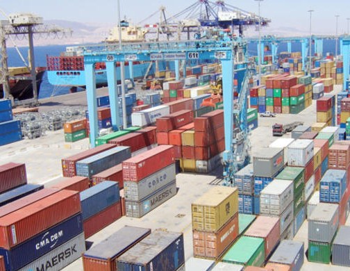 تجار وصناعيون: "ميناء الحاويات" مستهترة ولا بد من محاسبتها