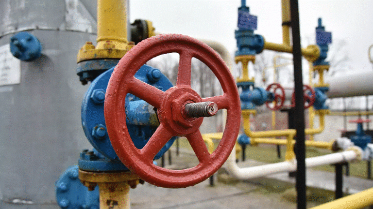 انخفاض أسعار الغاز في أوروبا بعد خطوة من "غازبروم" الروسية