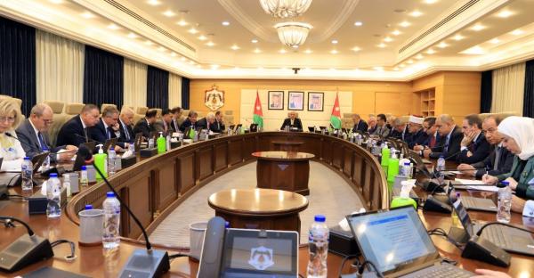 الحكومة تقرّ تعديل أنظمة مختصة بالسلك القضائي