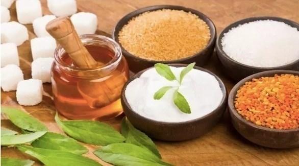 ما هي أفضل البدائل الطبيعية للسكر الأبيض؟