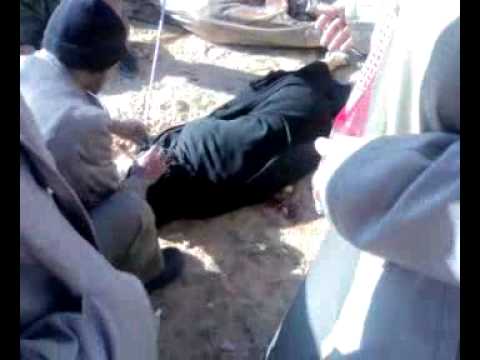 الاشغال المؤقتة 20 سنه لأردني أُغرم بسيدة مطلقة وقتلها بعدة طعنات بعد سماعه اتصالها مع اخرين "تفاصيل "