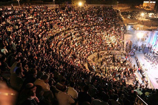 6 مطربين لبنانيين و آخرون في دورة مهرجان جرش 2017