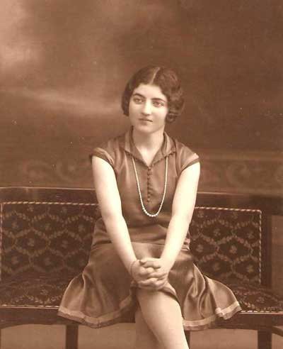 تعرف على ملكة جمال فلسطين "ادولينا حوا" قبل عام 1948  ..  صورة