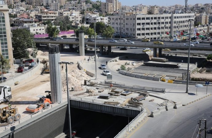 امانة عمان تنجز  (47 %) من أعمال تقاطع المدينة الرياضية