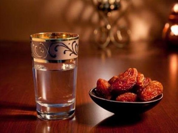 رمضان  ..  فرصة علاجية أم عبء هضمي؟