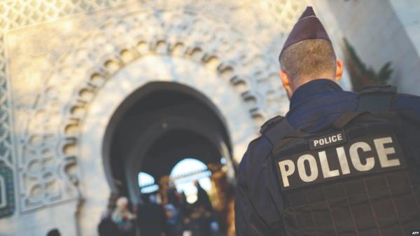 العثور على جزء من جثة بشرية بحديقة في باريس