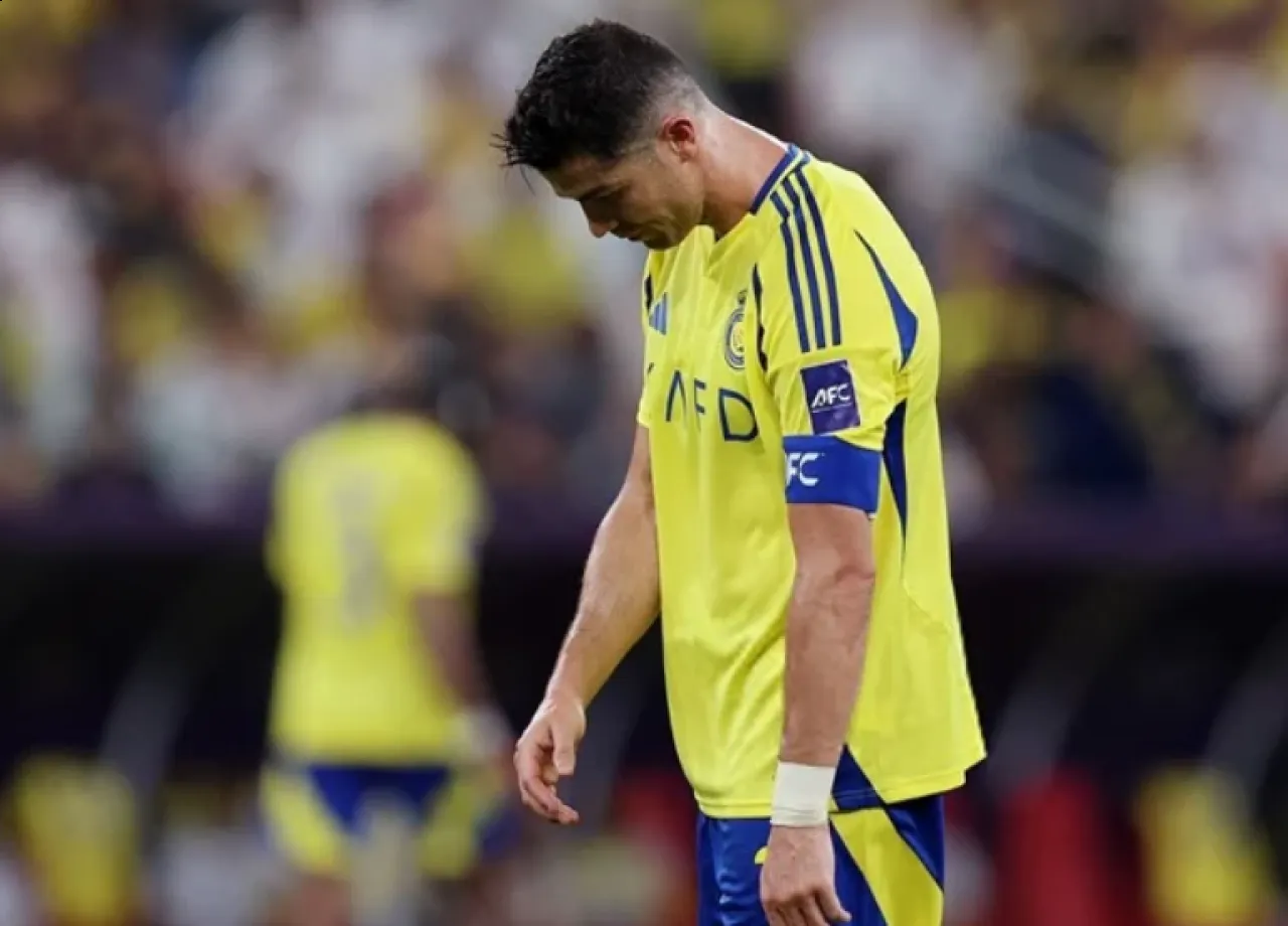 خسر 14 لقباً مع النصر ..  أرقام كارثية تحاصر كريستيانو