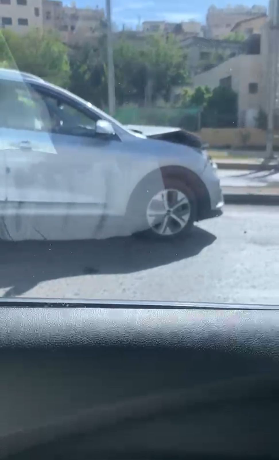 بالفيديو : تصادم عدد من المركبات في منطقة صافوط بعمان دون إصابات