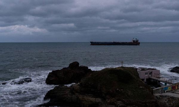 واشنطن: الحظر على النفط الفنزويلي يسري "في كل مكان" #سرايا 