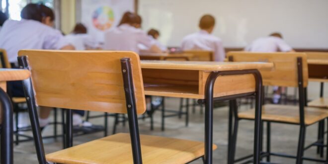 وفاة طالبة "توجيهي" بعد تقديمها لامتحانها الأول - تفاصيل 