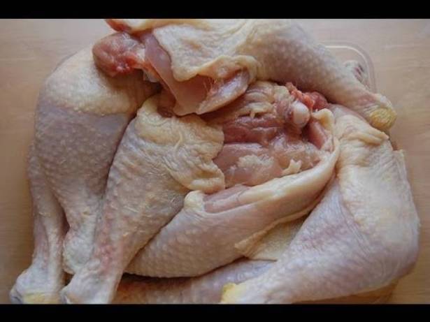 هكذا تكتشفون الدجاج المحقون بالهرمونات المسرطنة