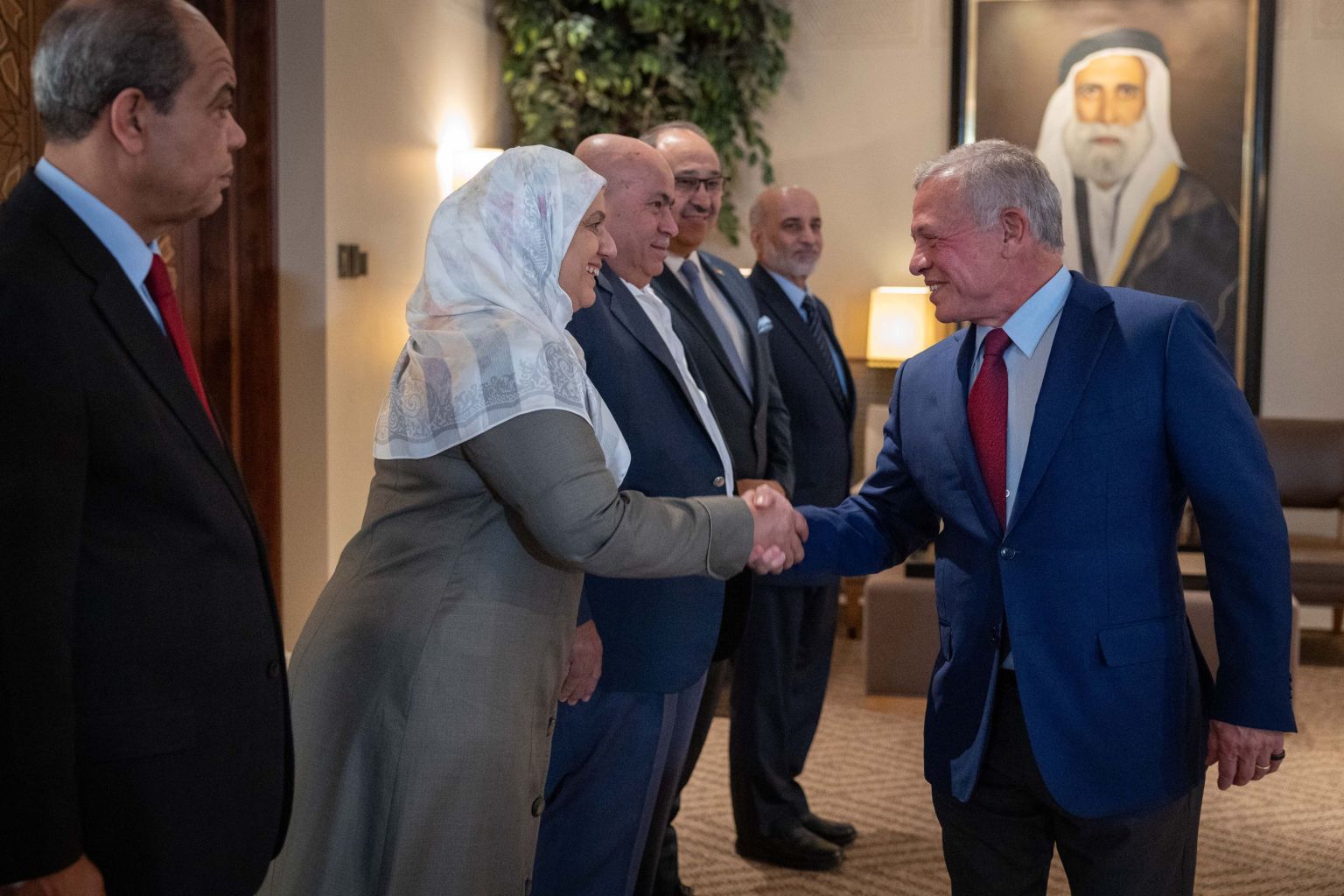 النائب الأسبق الدكتورة صفاء المومني تكتب: رؤية ملكيه ثابتة و دور لا ينحاز إلا للسلام وجهد دؤوب لحماية الأردن وتعزيز أمن المنطقة،،،