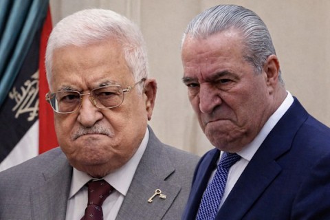 خلافات متصاعدة في فتح ..  الدستور الجديد يقصي حسين الشيخ ووزير المالية يحذر: العام الجاري الأصعب اقتصاديًا بتاريخ السلطة